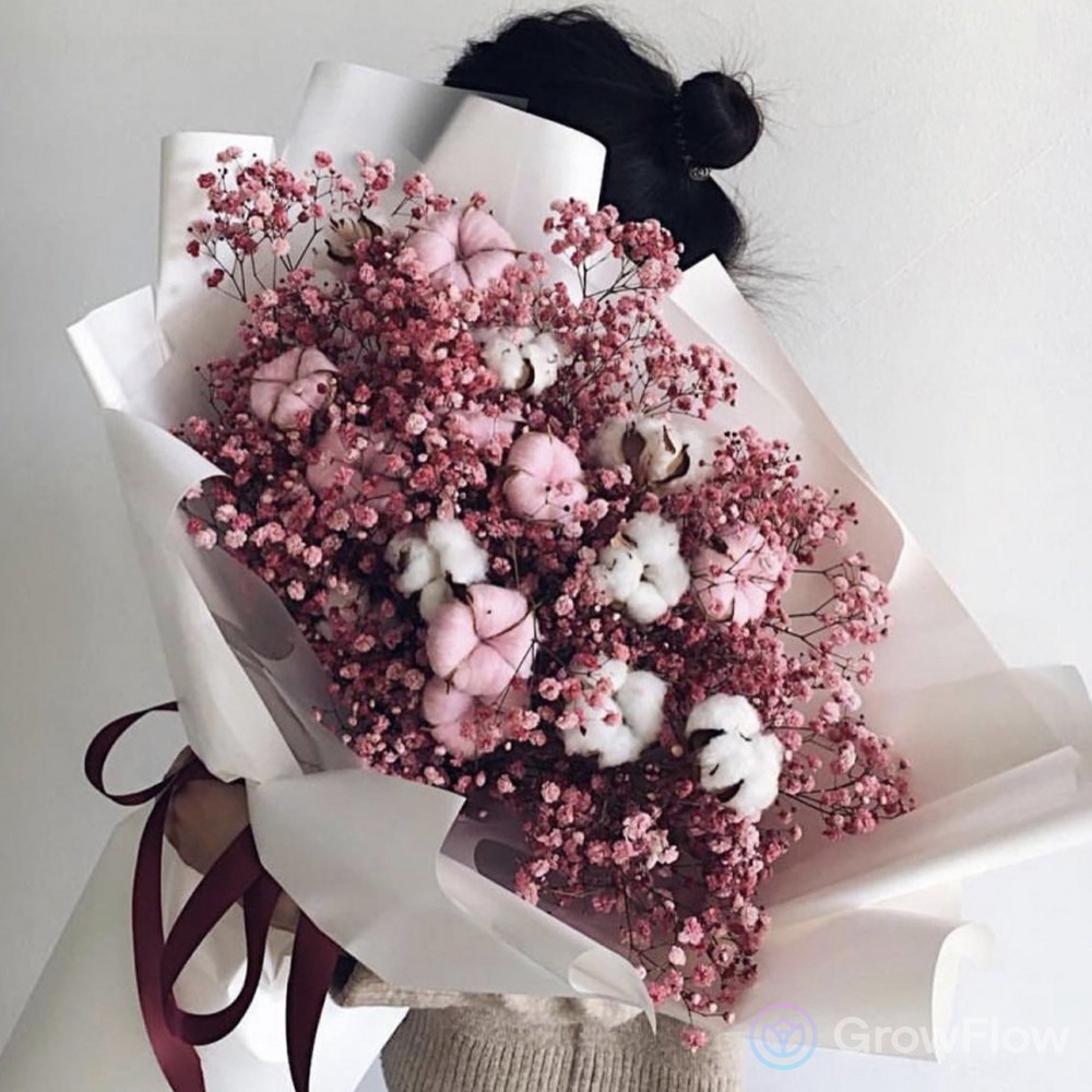 Букет розовой гипсофилы с хлопком купить в Москве по цене 5890₽ | Арт.  105-438