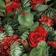 Новогодний букет с розами и нобилисом с корицей